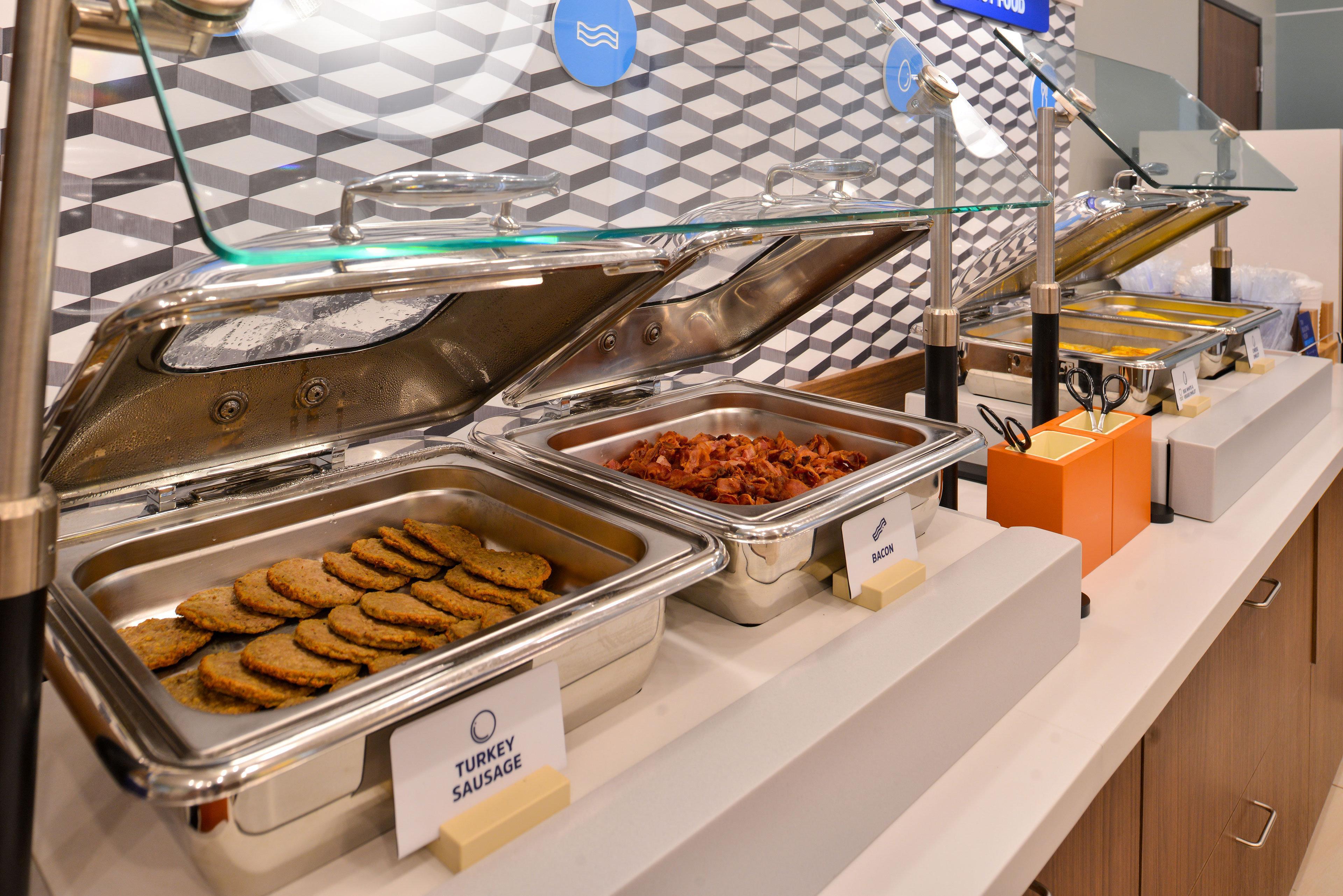 Holiday Inn Express & Suites - Worthington By Ihg Luaran gambar