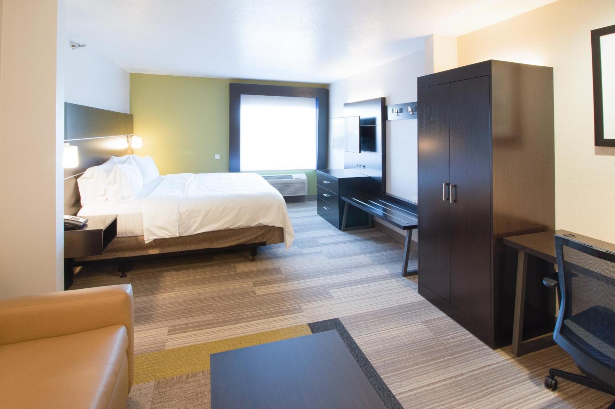 Holiday Inn Express & Suites - Worthington By Ihg Luaran gambar